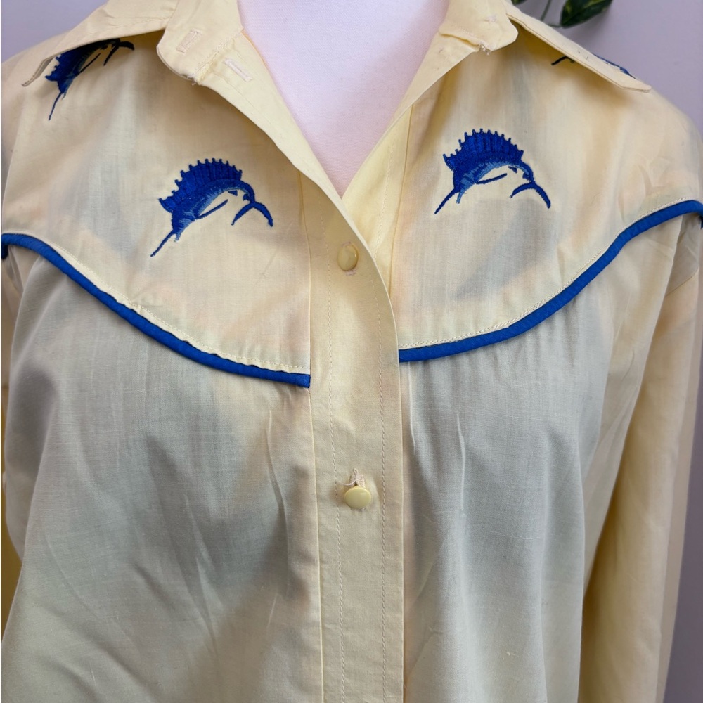 Vintage-Inspired Yellow Western Embroidered Blouse - Picture 6 of 7